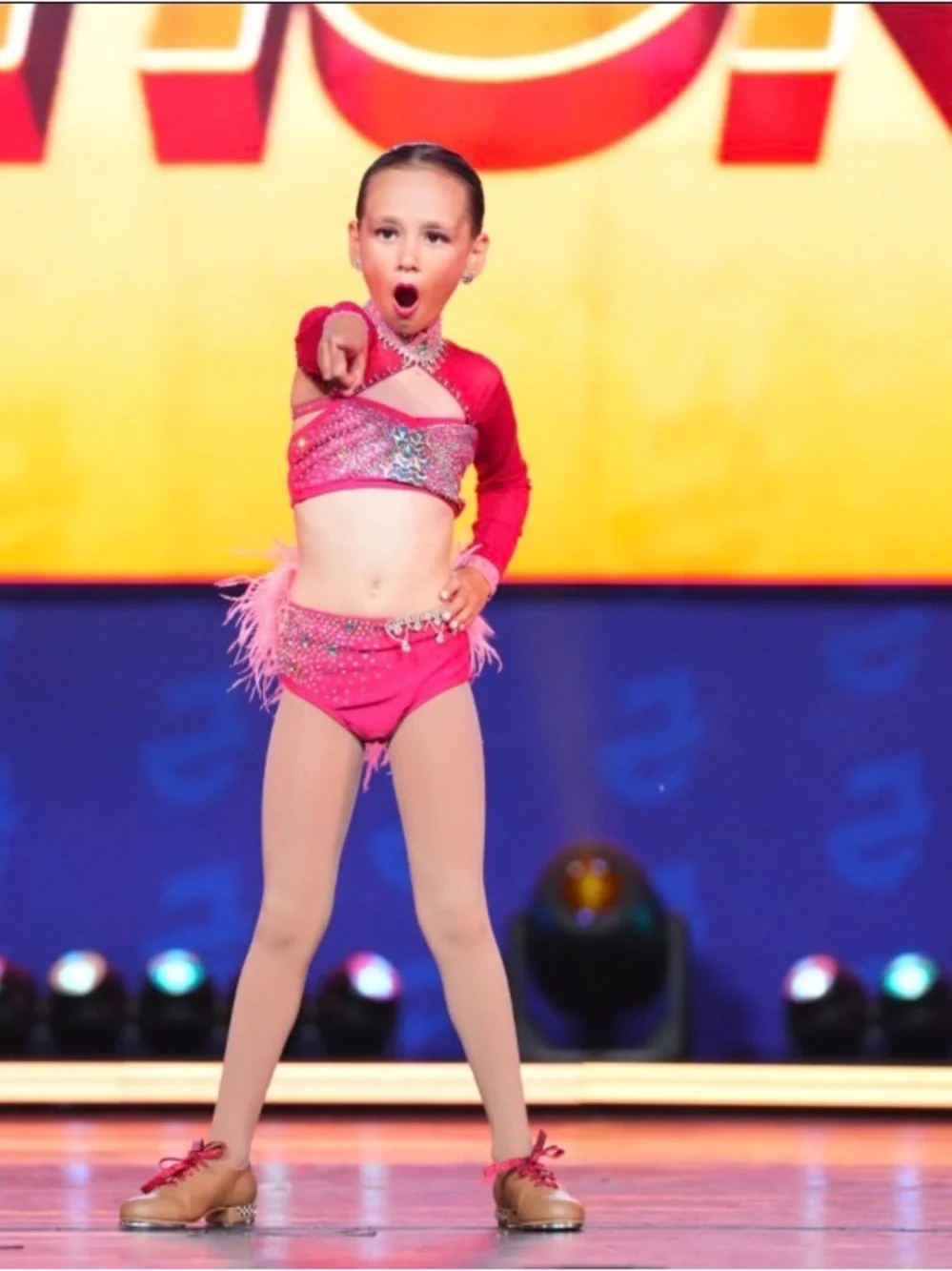 Glamour dance costume  Red feather rhinestone two piece